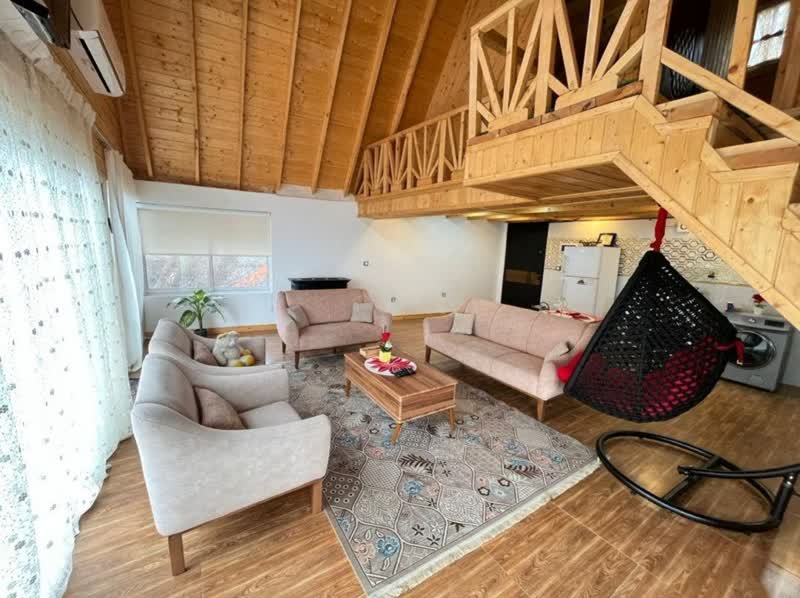 اجاره روزانه کلبه سوئیسی جکوزی دار دوخواب عارف رامسر - مازندران