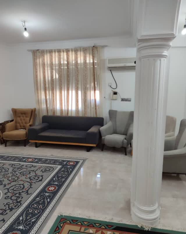 اجاره روزانه آپارتمان سه خواب میدان شهدا - قشم