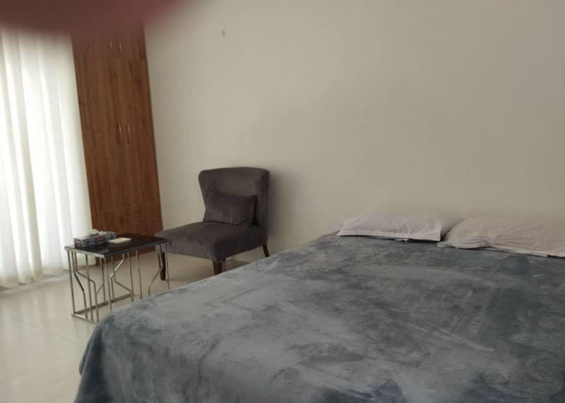 اجاره روزانه اپارتمان تک خواب درنا - بوشهر