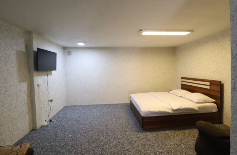 اجاره روزانه سوئیت نیایش شیراز 1 - شیراز