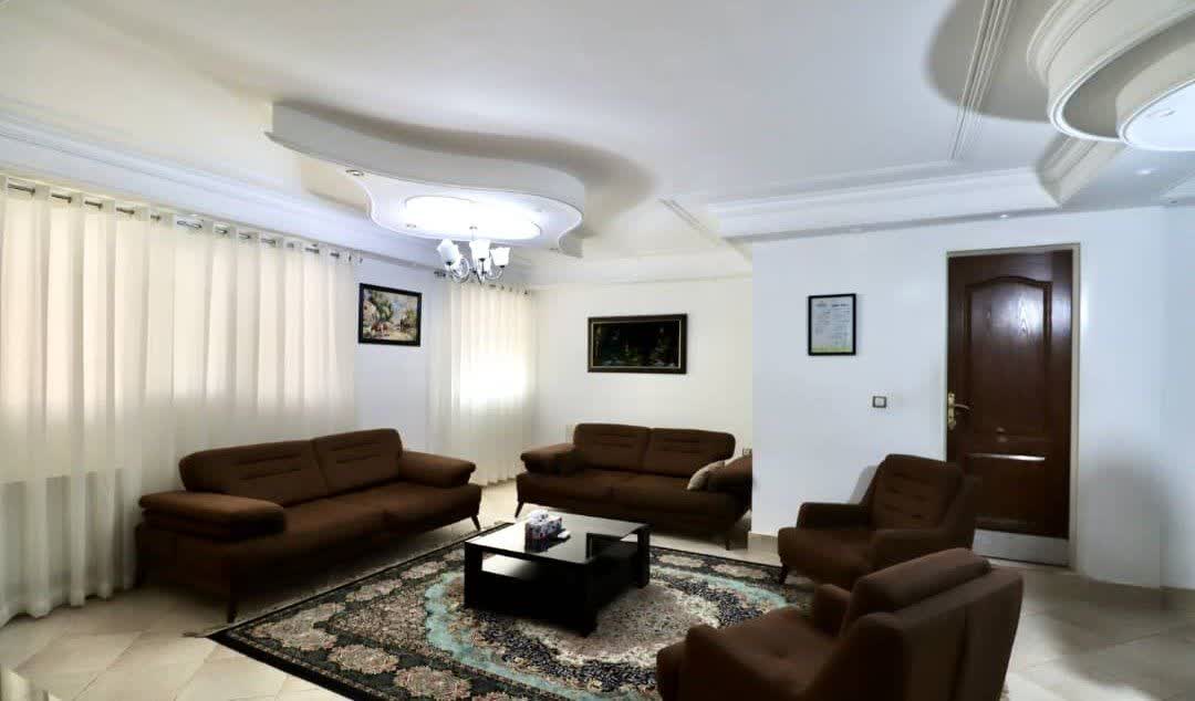 اجاره روزانه آپارتمان دو خواب زرهی - شیراز