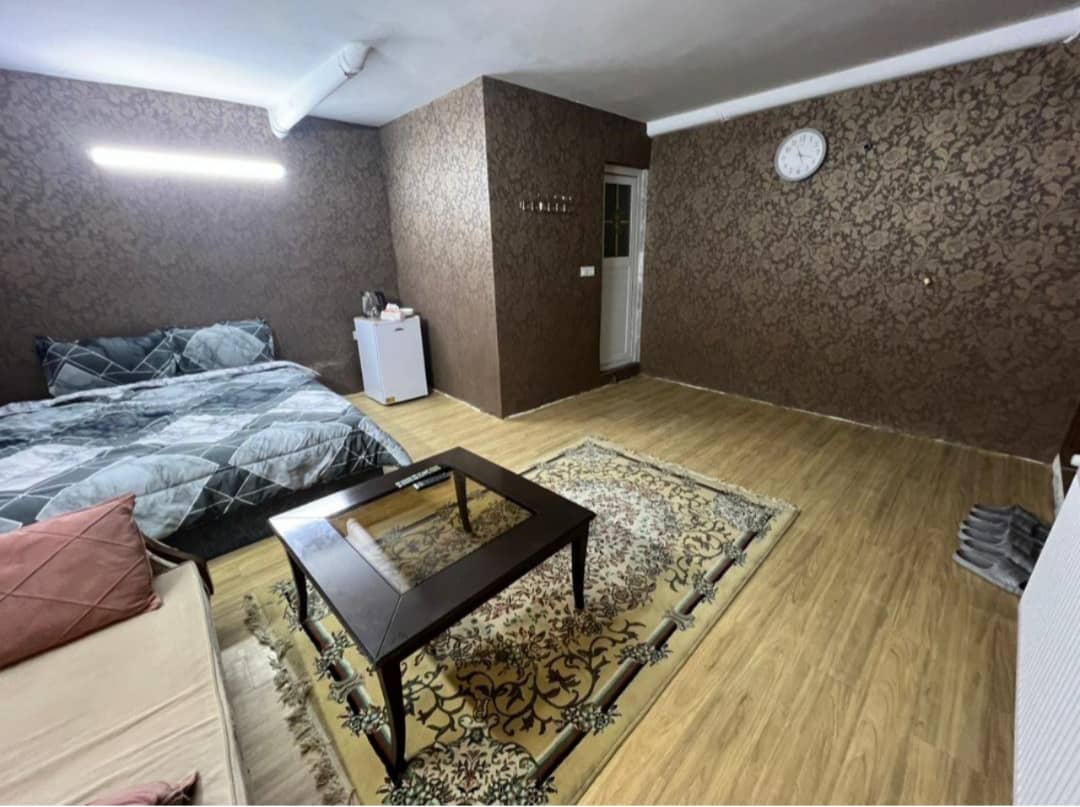 اجاره روزانه سوئیت سلیمی 14 ایت الله کاشانی - تهران