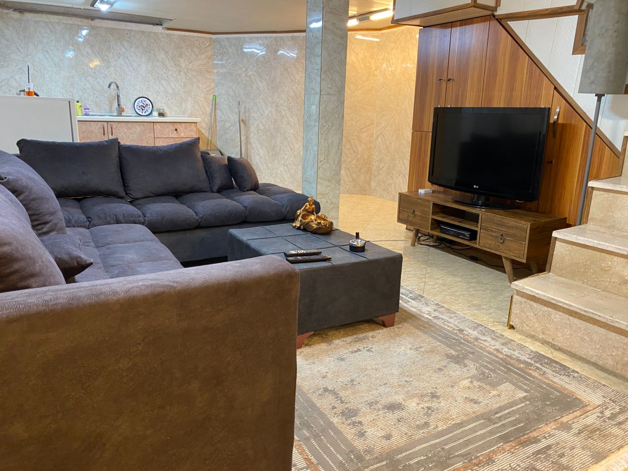 اجاره روزانه سوئیت طهماسبی دروس 1 - تهران