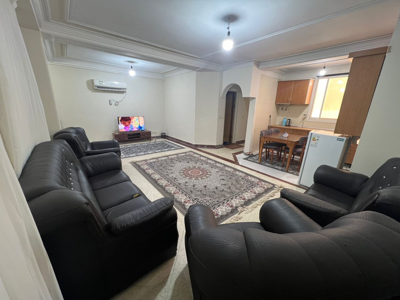 اجاره روزانه آپارتمان تک خواب بهار نارنج 7 - بندر عباس