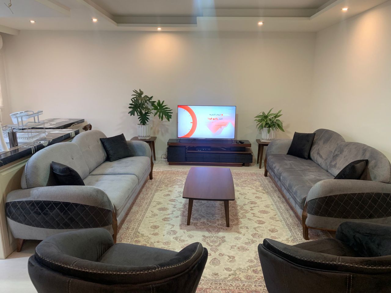 اجاره روزانه آپارتمان دو خواب شقایق - تهران