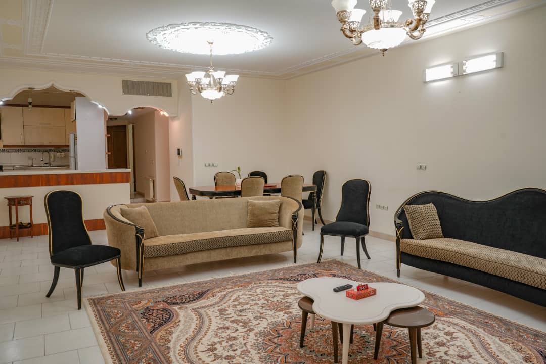 اجاره روزانه آپارتمان سه خواب شهبازی 3 - شیراز