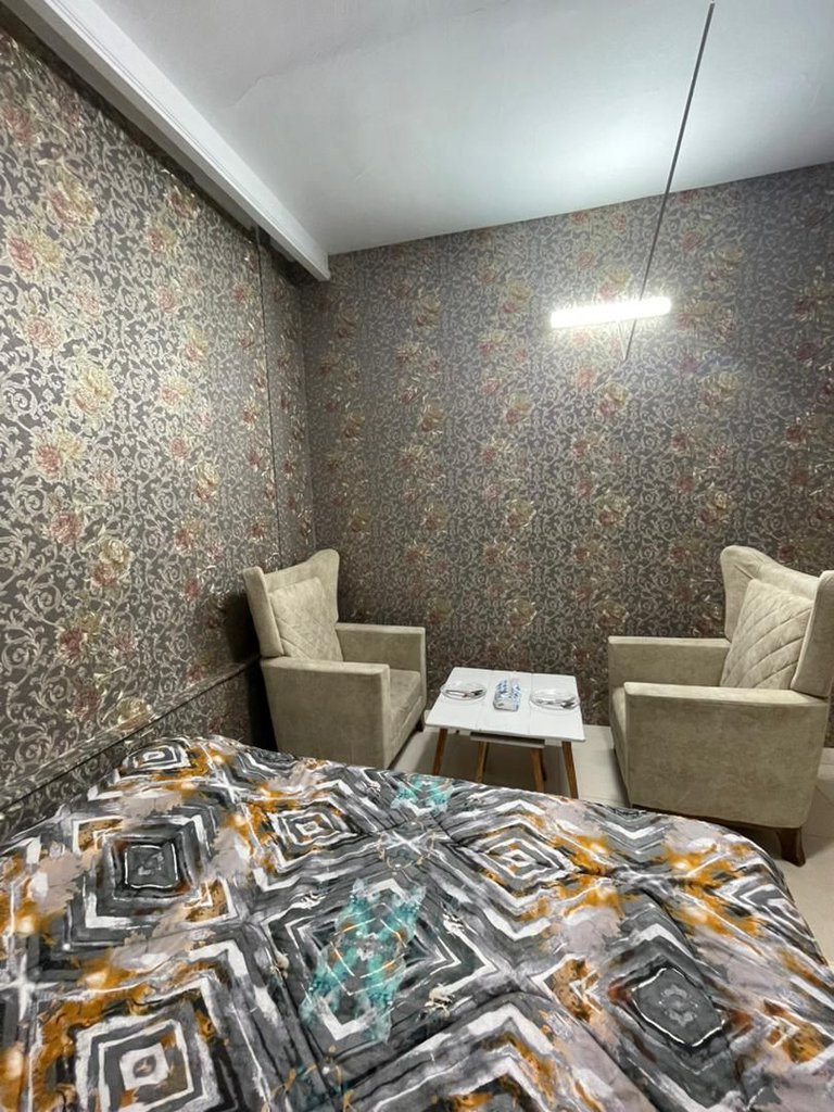 سوئیت فلت طوس استادمعین 1 - پذیرایی