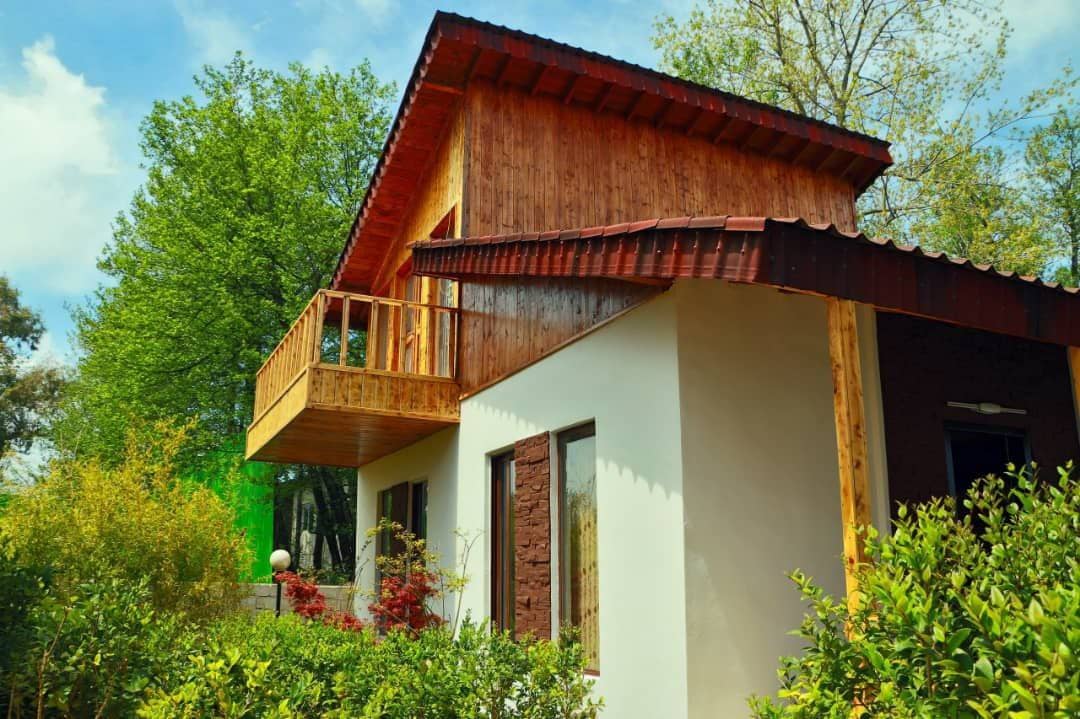 کلبه تک خواب سوئیسی استخردار شهرک هیرکان - کلبه