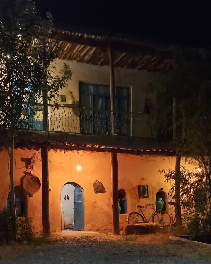 بومگردی آقبلاق - نمای بومگردی