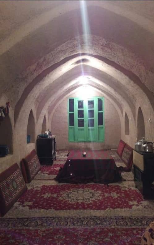 بومگردی آقبلاق - اتاق