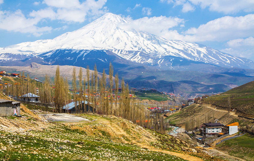راهنمای سفرهای کوهستانی زمستانی | اقامتی گرم و ایمن