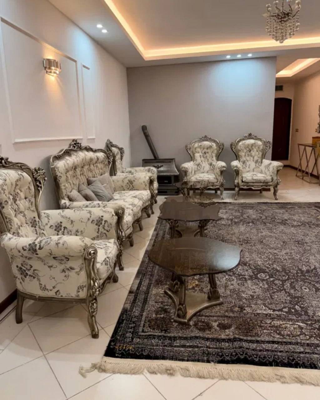آپارتمان دوخواب میرزایی مشهد - نمای اقامتگاه
