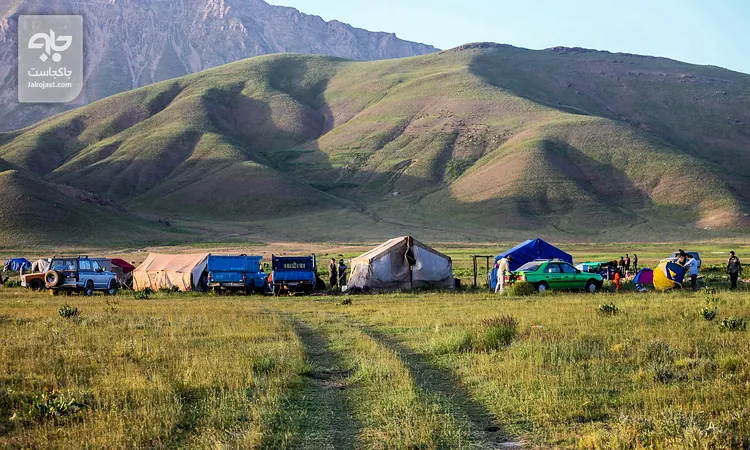 کمپینگ اطراف تهران؛ ۶ جای دیدنی برای چادر زدن از دریاچه تا کویر