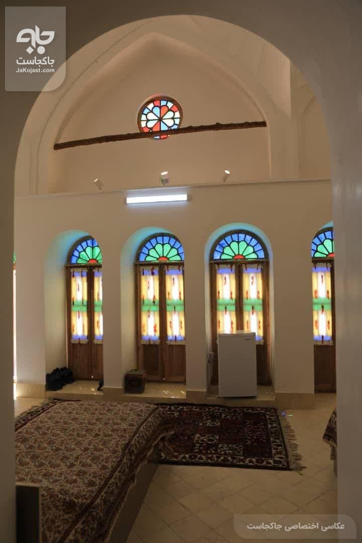 اجاره روزانه بومگردی خانه پارسی اتاق پنج شاهنشین - کاشان