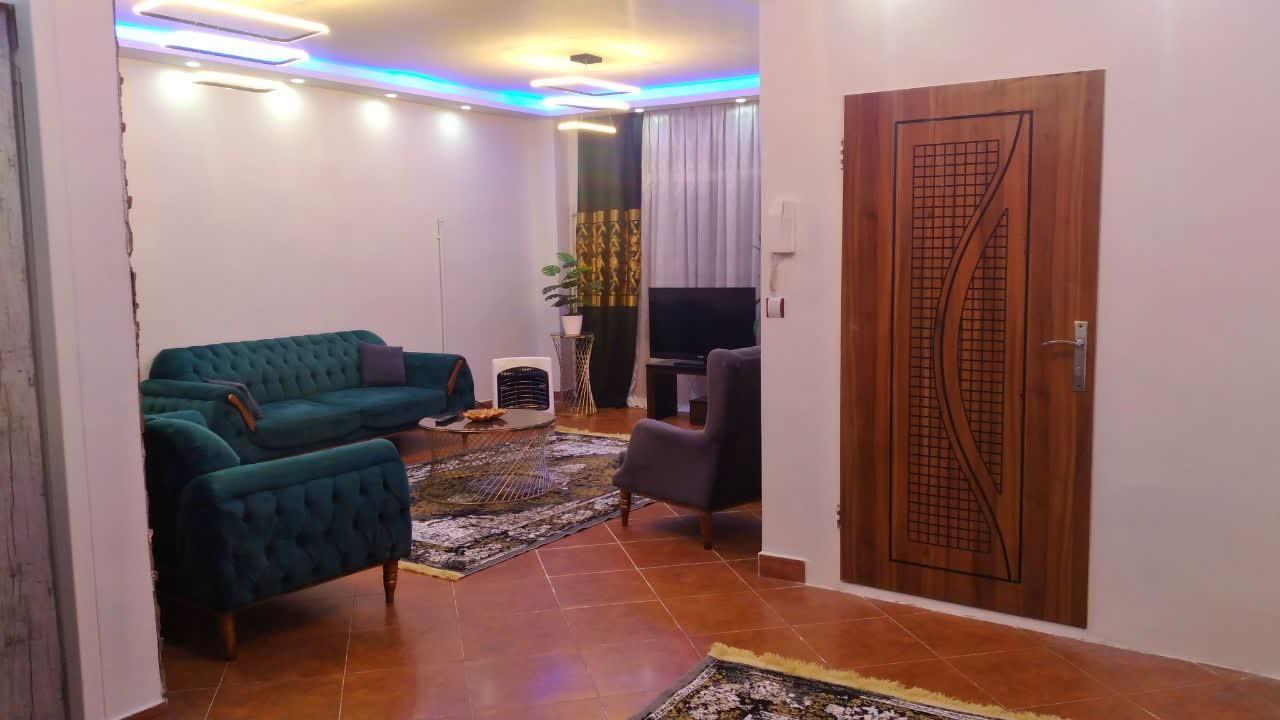 آپارتمان تک خواب سبحانی منیریه - پذیرایی
