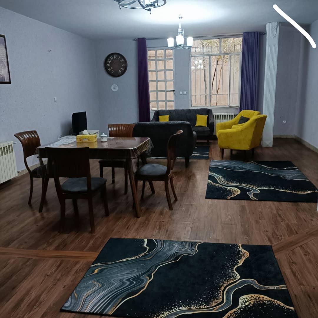 اجاره روزانه آپارتمان دوخواب ملائی - تهران