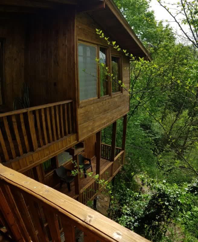 کلبه تریپلکس قو اهنی زاده