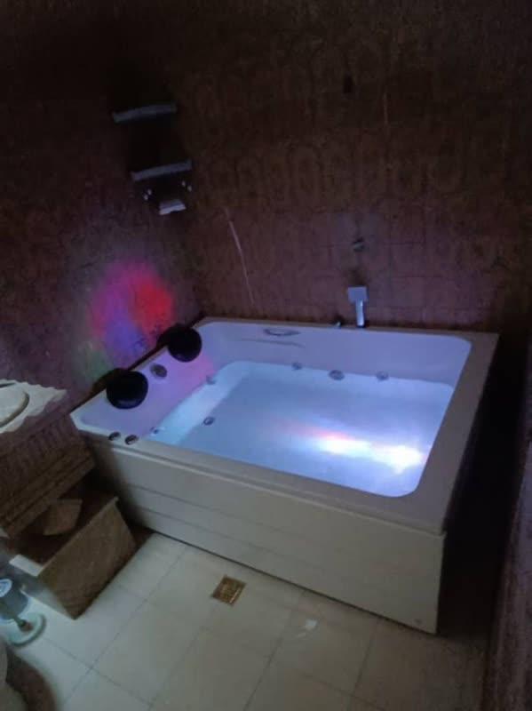 اجاره روزانه آپارتمان تک خواب فاطمی جکوزی دار جنت اباد - تهران