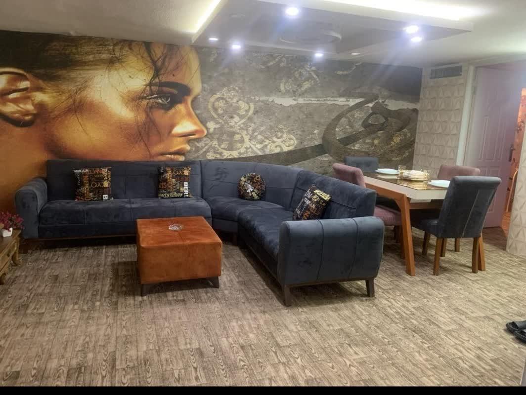 اجاره روزانه آپارتمان تک خواب مرجانی سعادت اباد - تهران